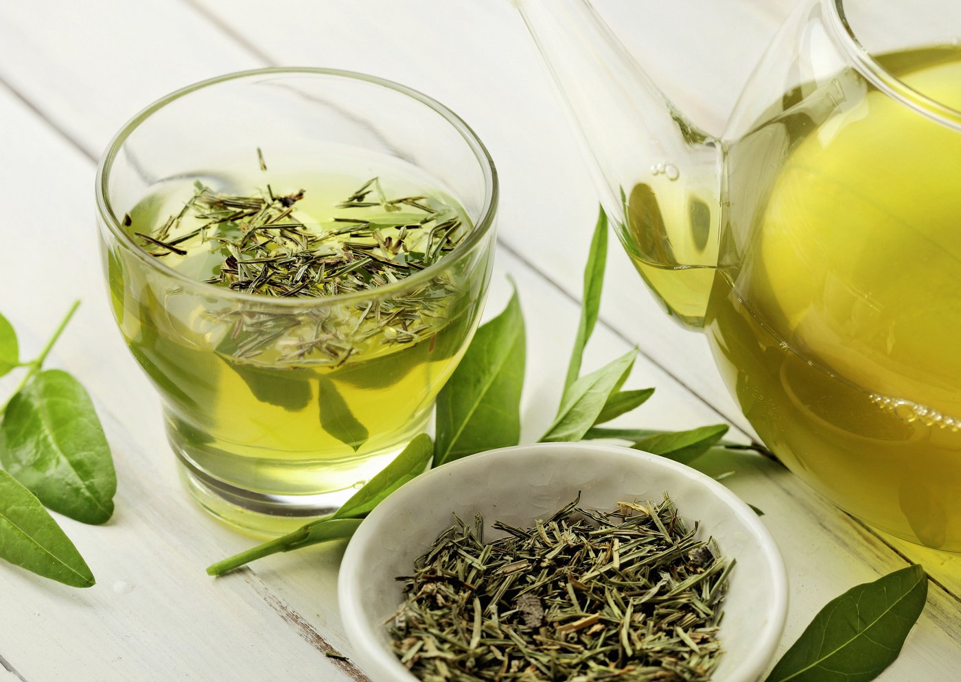 دمنوش عسل و آویشن